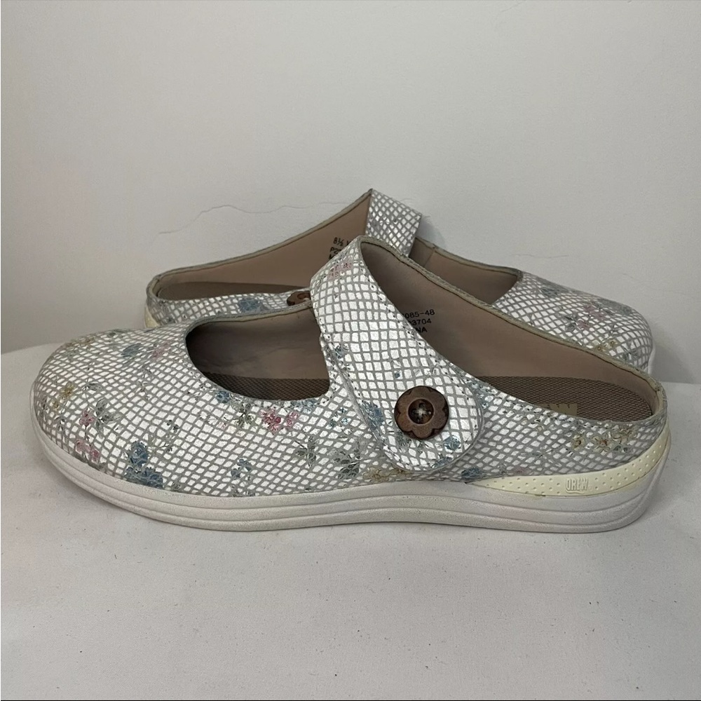 Drew Juniper White Floral Snake Clog Orthopedic Shoes Womens Size 8.5 WW Wide